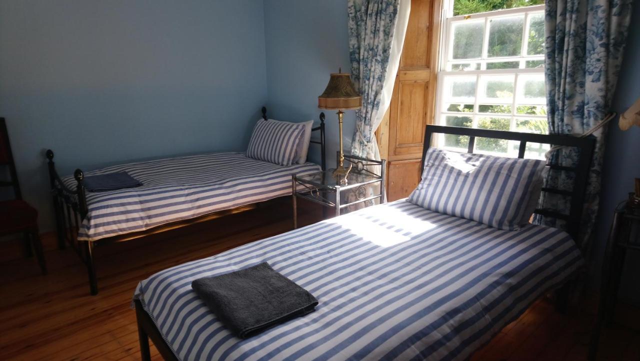 Bed & Breakfast Knockaderry House